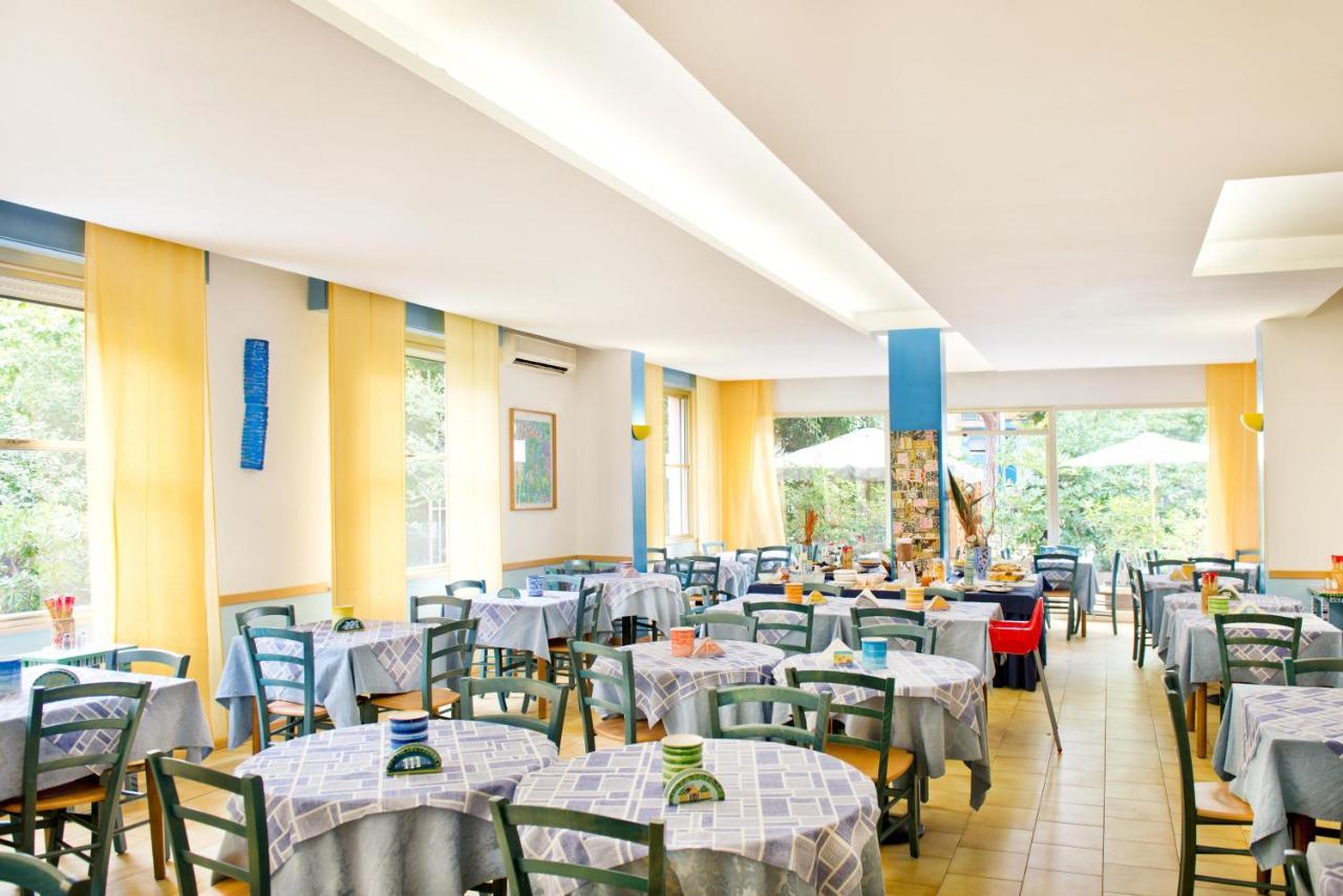 Hotel Villa Rosa Cesenatico Luaran gambar