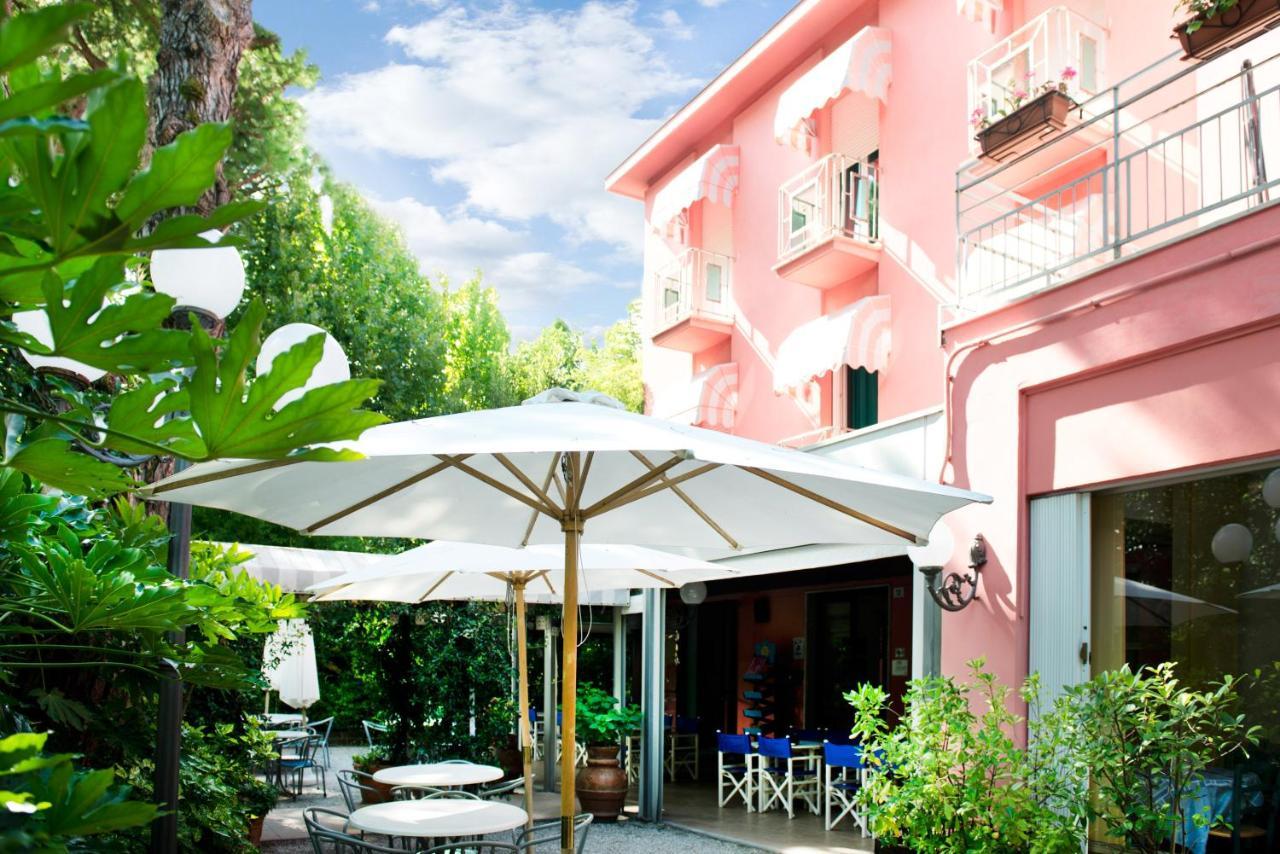 Hotel Villa Rosa Cesenatico Luaran gambar
